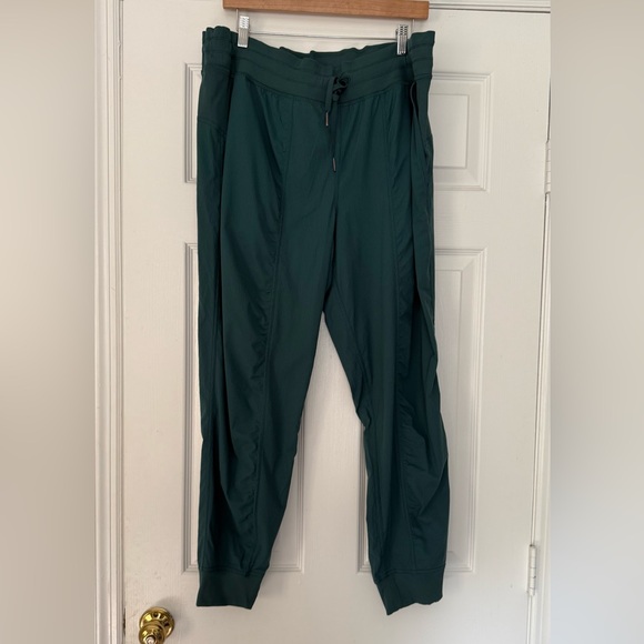 Lululemon Dance Studio Joggers Green Size 18 Plus Size Athleisure Yoga Pants Act - Picture 1 of 5